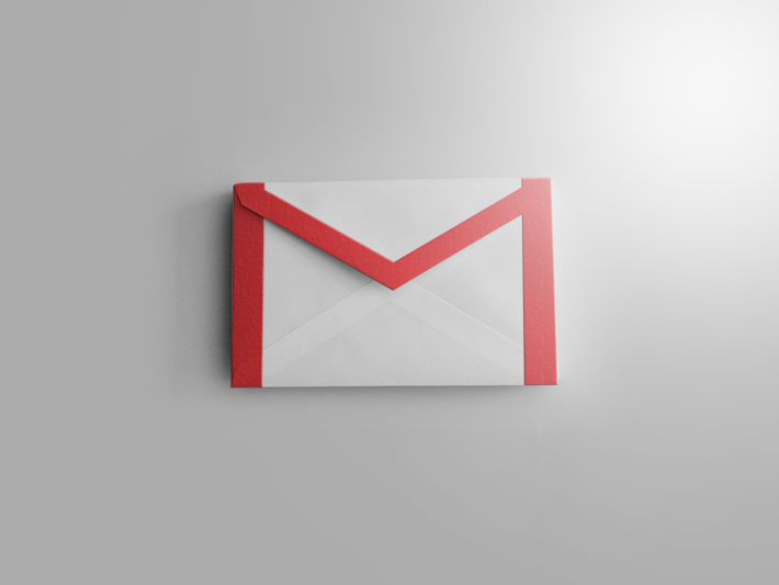 写真をベースに作られたリアルなGmailのアイコン